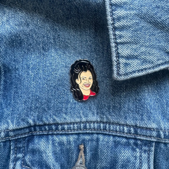 Accessories - Fran Fine Enamel Pin | The Nanny Retro TV Fan Brooch